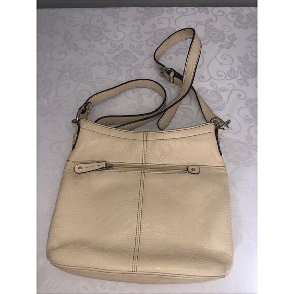 Tignanello Pebbled Leather Light Tan Organizer Crossbody Purse - Picture 2 of 9